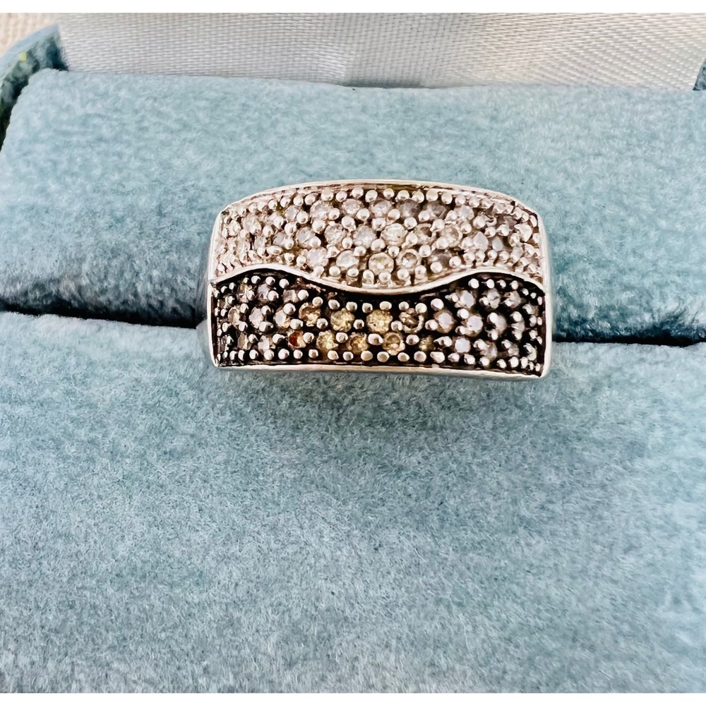 Sterling Silver 925 Two Tone White Pave Stone Wave Band Ring Size 7